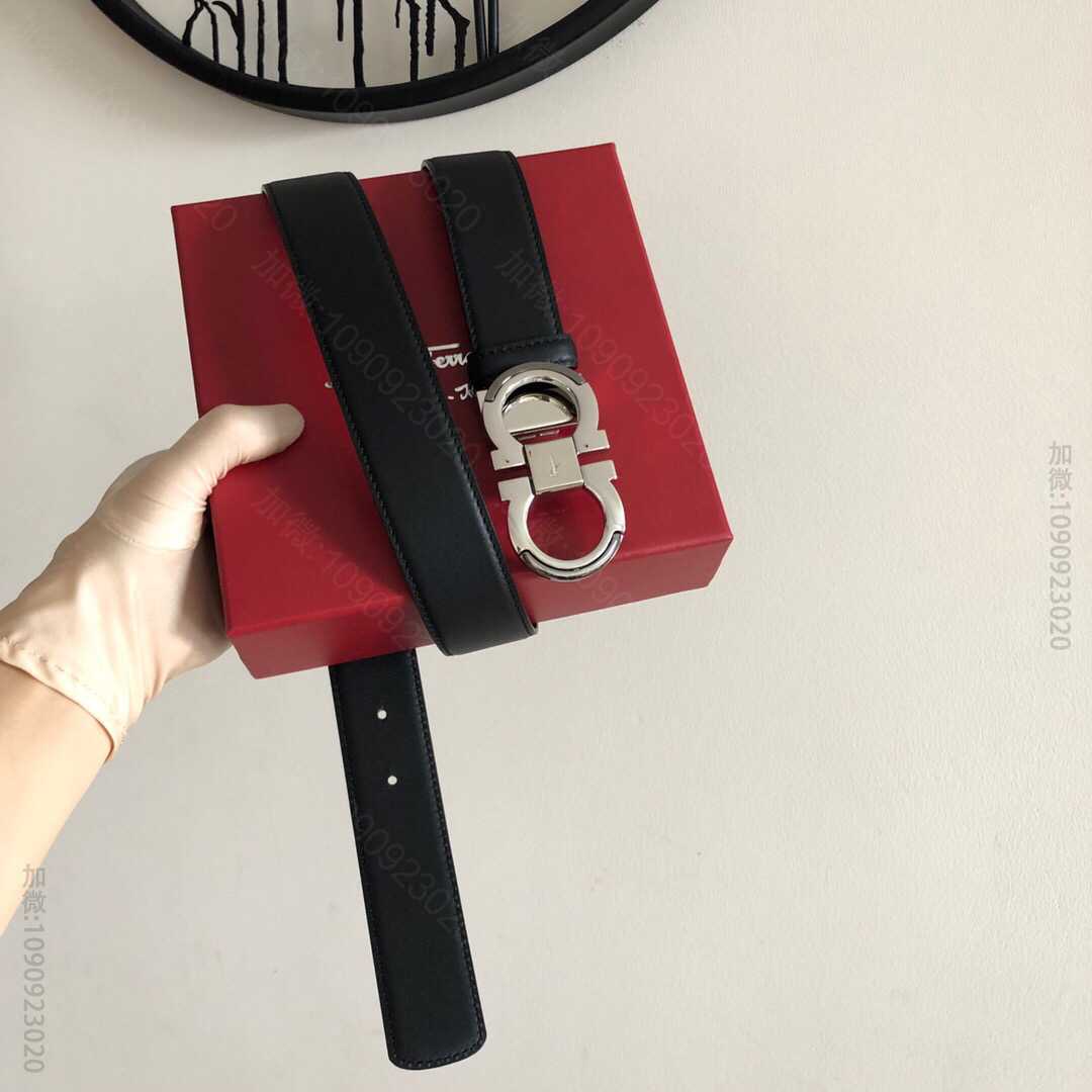 Ferragamo菲拉格慕Gancini扣饰双面设计3.5cm时髦双面腰带