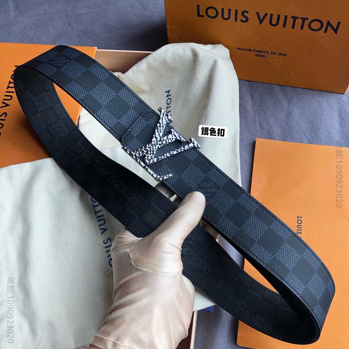 LV/路易威登 柔软小牛皮LV 40毫米双面腰带