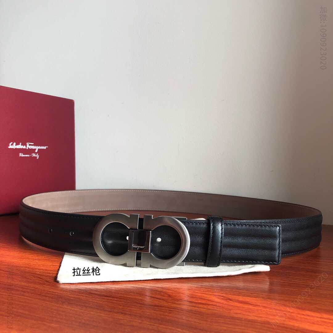SalvatoreFerragamo菲拉格慕男士3.5cm精品专柜版型金属双圈夹扣，进口双面头层牛皮波浪纹理腰带