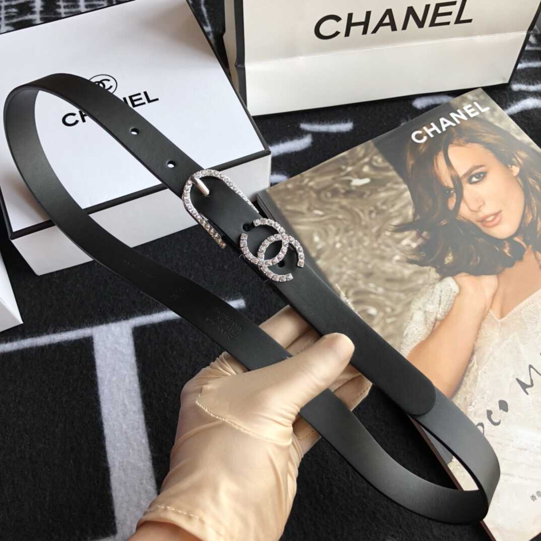 Chanel香奈儿 搭带钻针扣配头层牛皮腰带宽度2.0cm