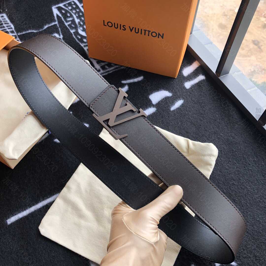 路易威登原单品质made in Spain压印新款老花字母磨砂扣40MM腰带