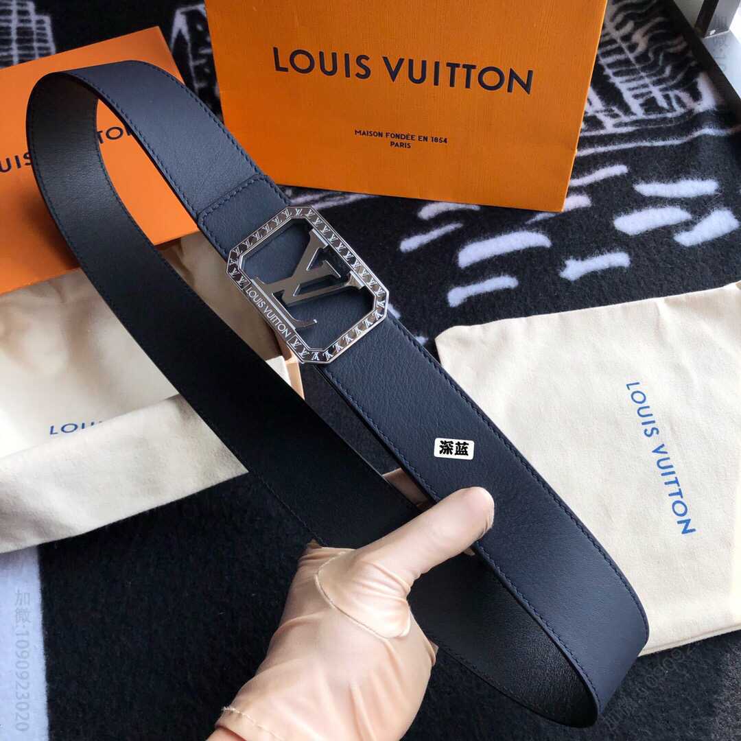 LV/路易威登 精钢字母方形挂扣LV 40毫米双面外用腰带