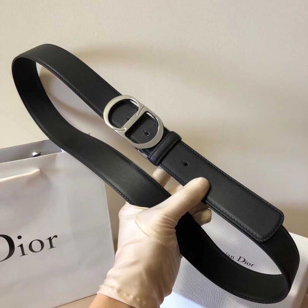 迪奥Dior(法国) 专柜款<精钢>CD夹扣头层牛皮腰带