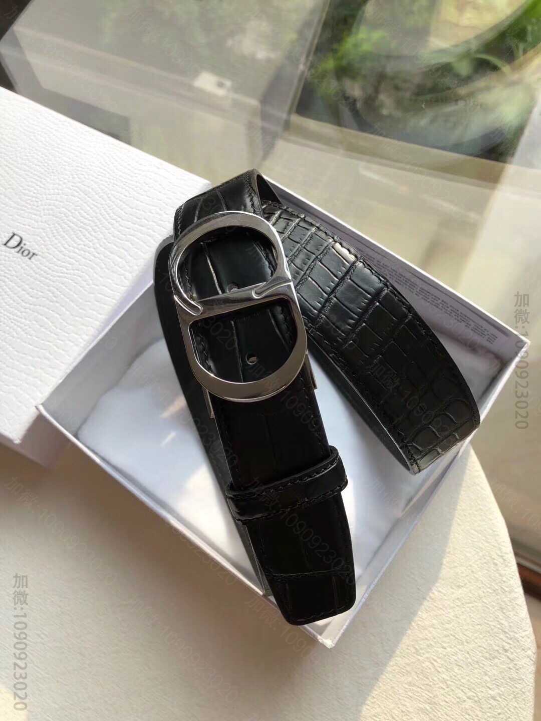迪奥Dior 专柜款<精钢>CD夹扣头层牛皮精仿鳄鱼皮男款腰带宽度3.5cm