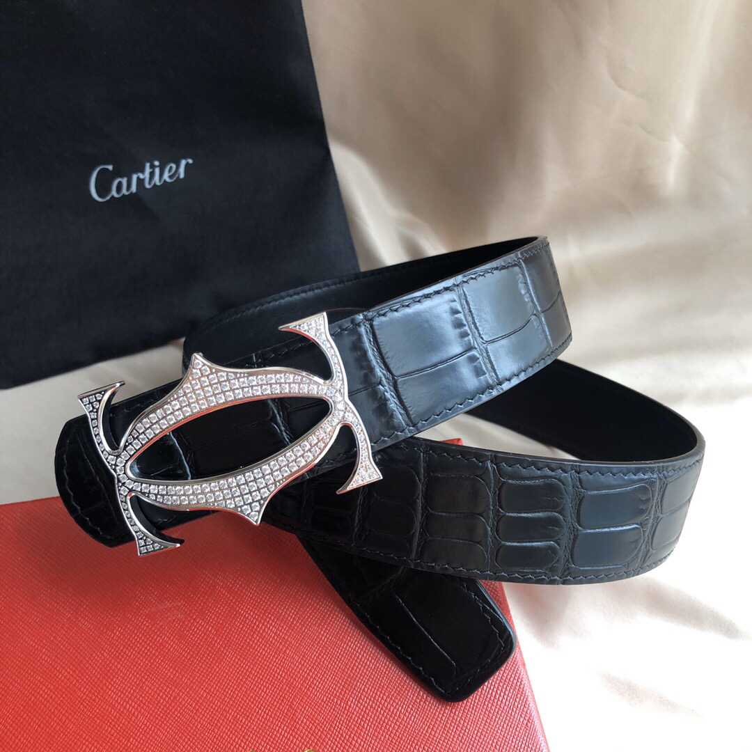Cartier卡地亚精钢双C镶嵌钻挂扣搭配头层牛皮鳄鱼纹理腰带