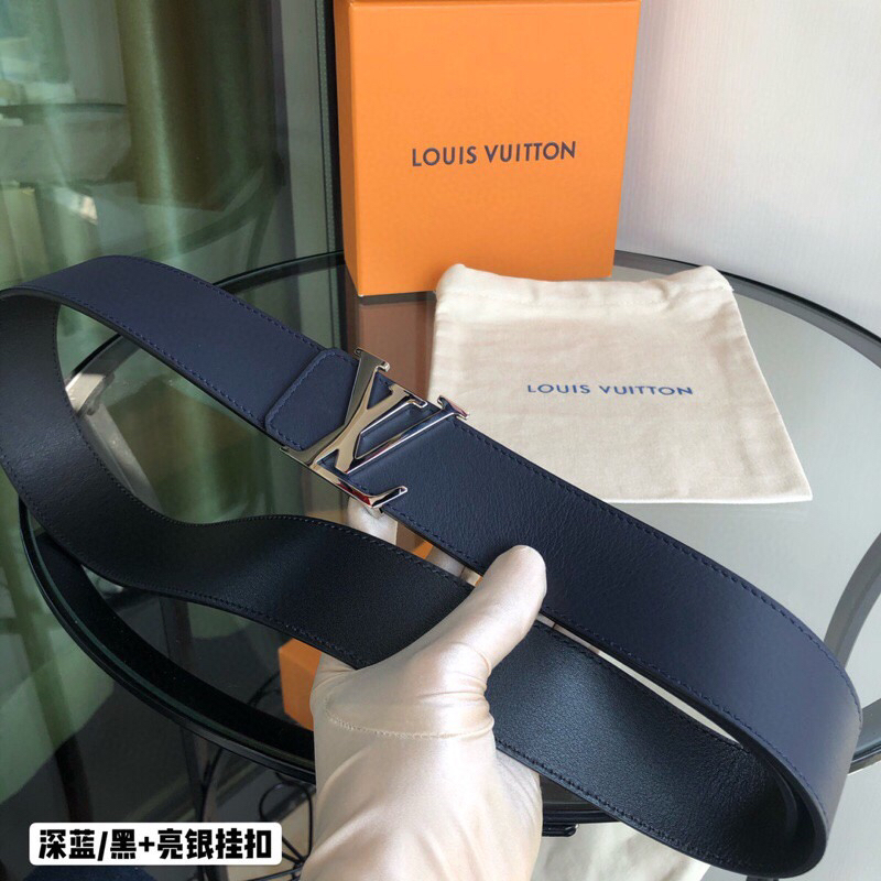 LV/路易威登 精品字母挂扣LV 40毫米双面头层两年外用腰带