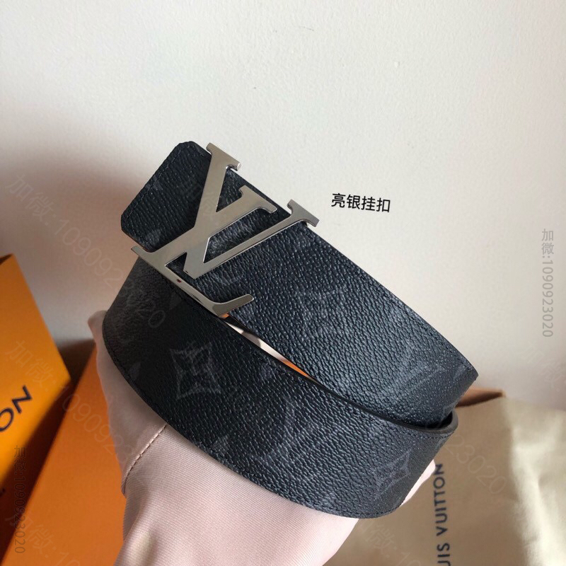 Lv Initiales 40mm腰带新推出的Monogram双面皮带