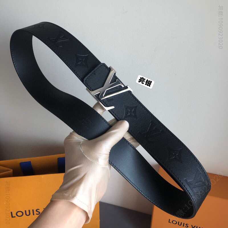 路易威登原单品质made in Spain压印新款老花字母亮面扣40mm男士腰带