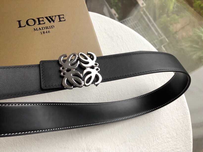 LOEWE罗意威 精钢材质标志金属扣进口牛皮可双面外用腰带3.8cm