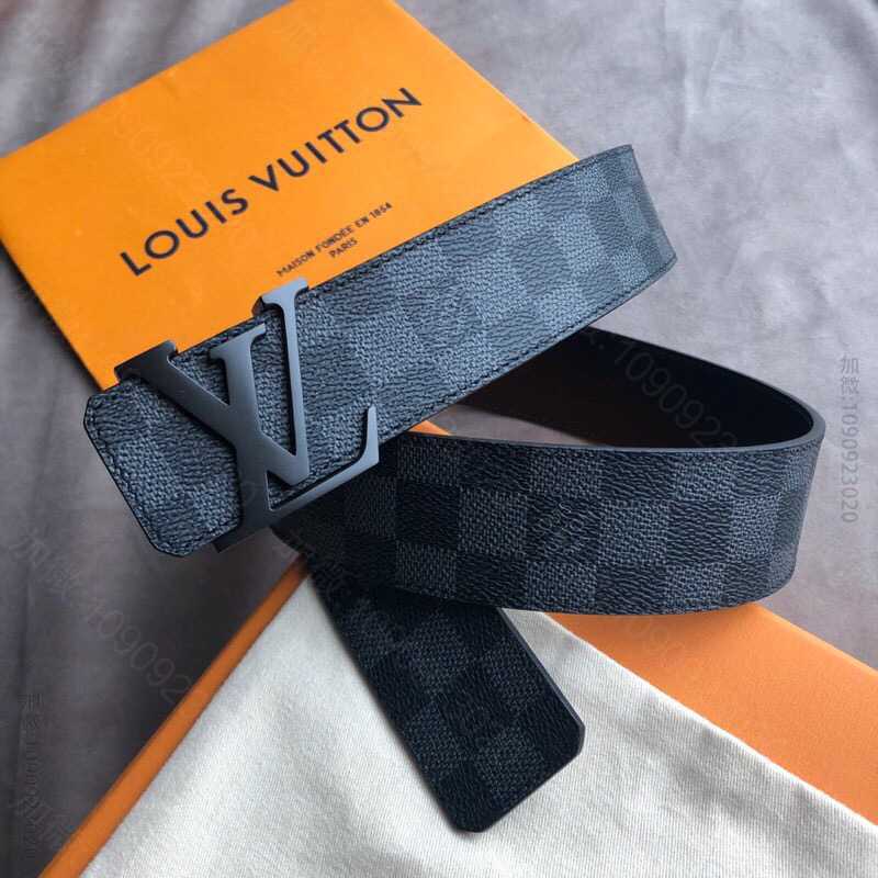 LV/路易威登 LV经典款logo卡头扣腰带3.8cm