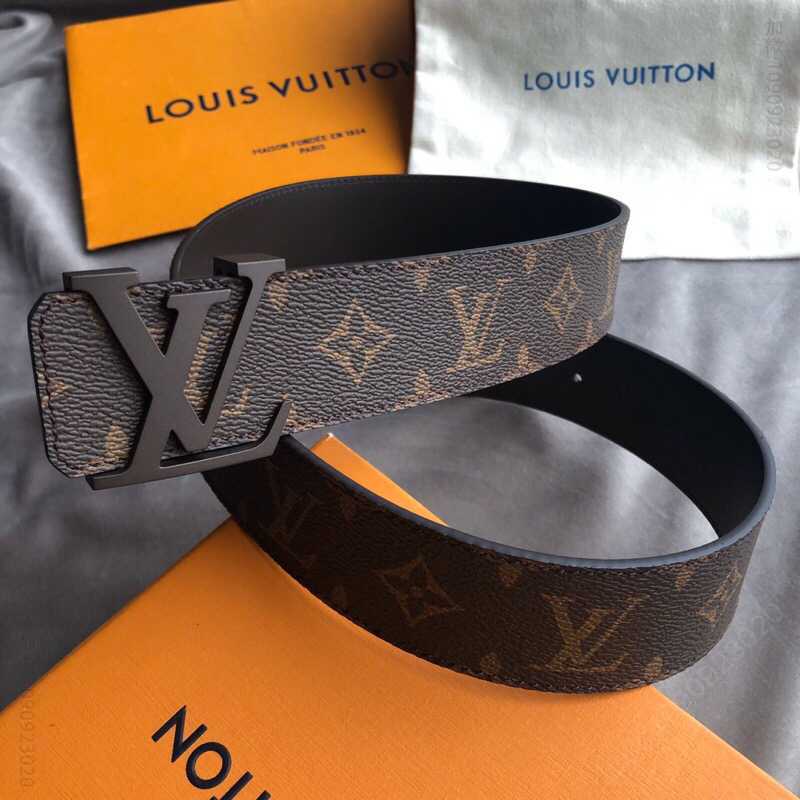 LV/路易威登 LV经典款logo卡头扣腰带3.8cm