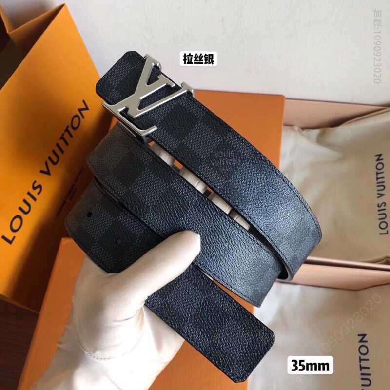 LV路易威登 标志性的精钢字母带扣35mm经典老花/格子腰带
