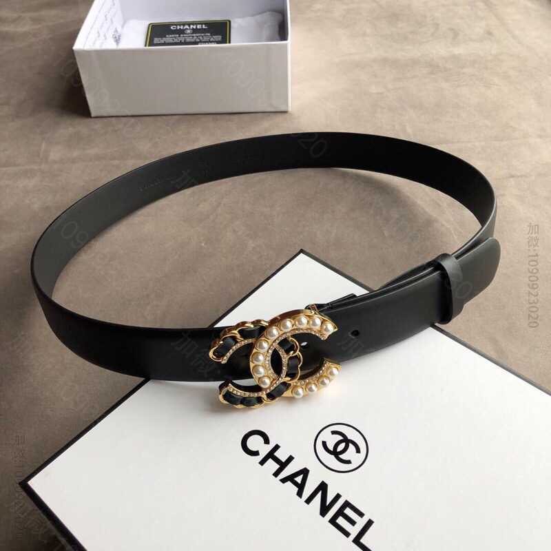 Chanel香奈儿 女士链条与名贵珍珠相融入饰扣女款3.0cm腰带