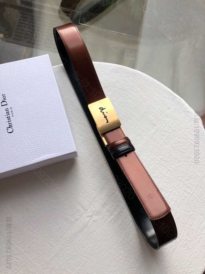 迪奥Dior(法国男款腰带宽度3.5cm扣头材质:专柜款旋转夹扣头层牛皮开边...