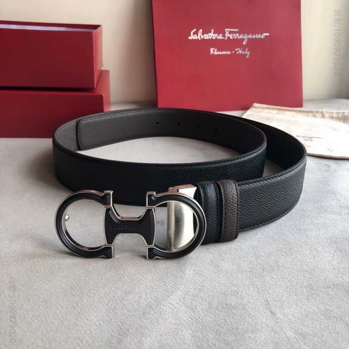 SalvatoreFerragamo菲拉格慕男士3.5cm精致双圈亚克力金属扣头层牛皮十字纹腰带