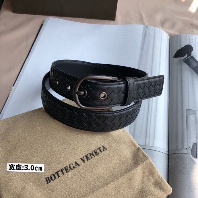 BV葆蝶家女款3.0cm独特的头层牛皮编织针扣腰带