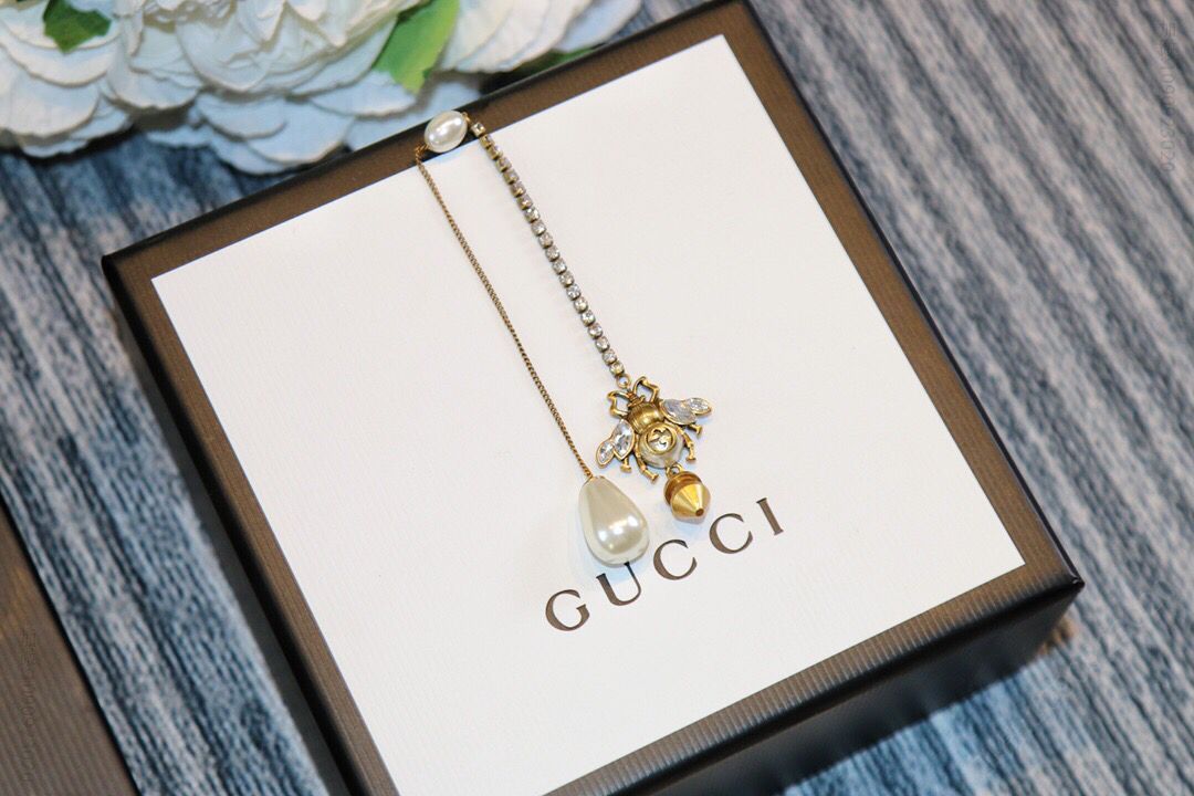 2023新款Gucci古驰蜜蜂单边珍珠耳钉耳环