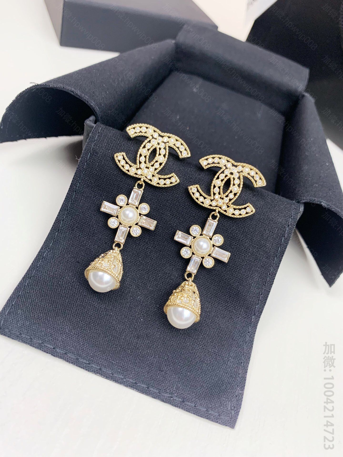 新品 CHANEL经典双C满钻 珍珠耳环 耳钉 