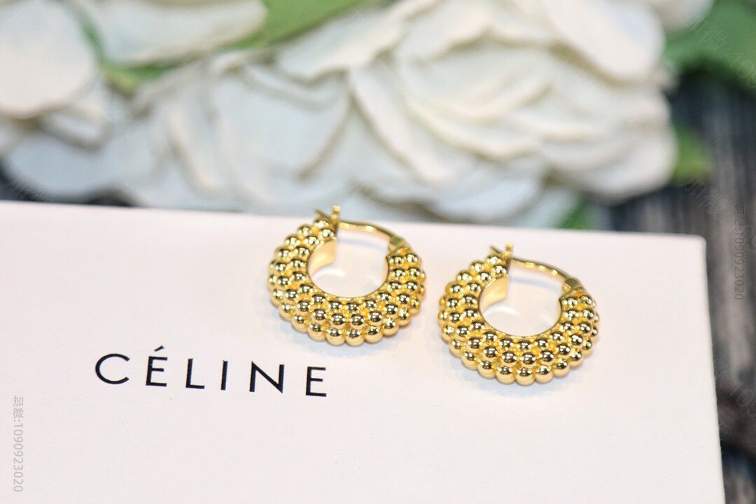 新款Celine赛琳耳钉耳环