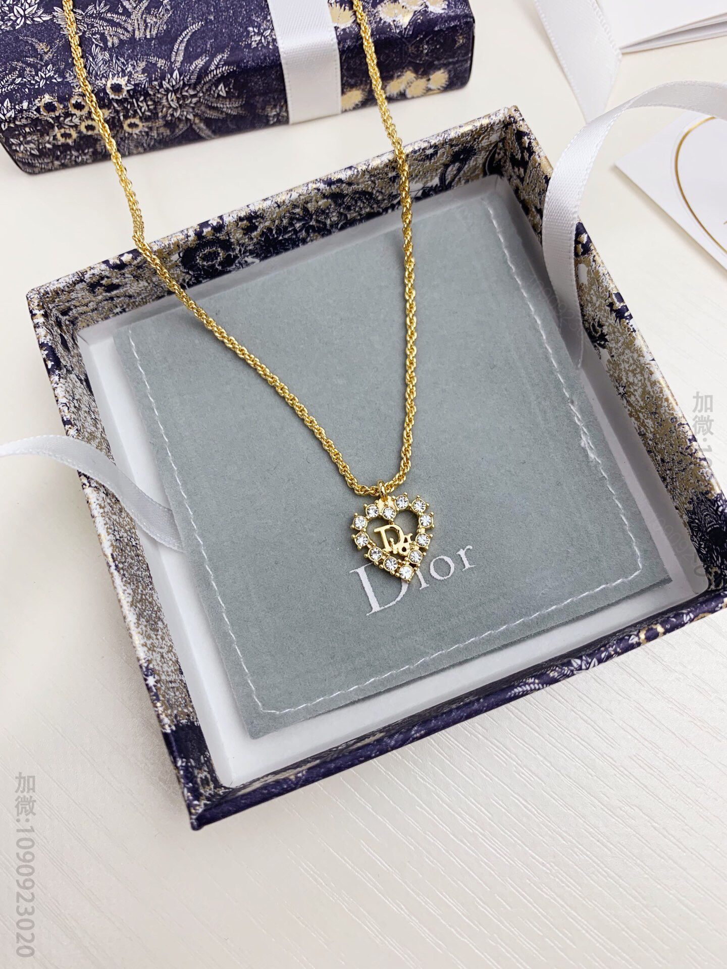 2023新品DIOR 心型镶钻 项链
