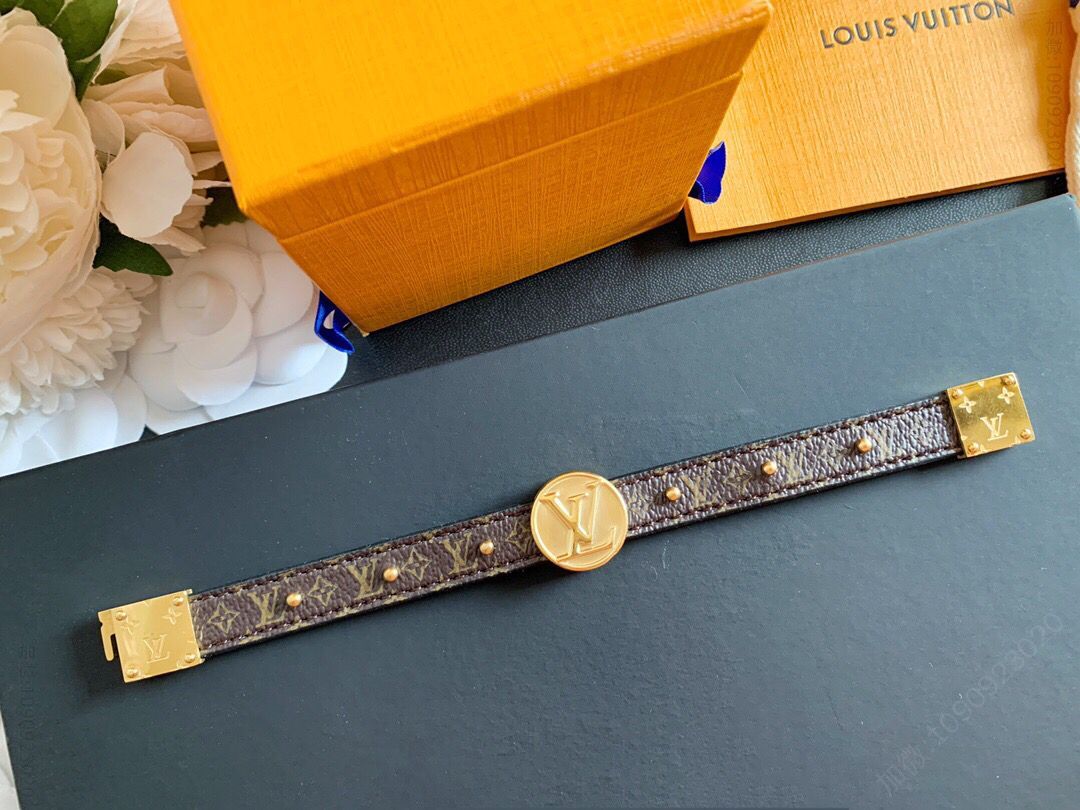Louis Vuitton 路易威登 LV老花情侣款皮绳手链