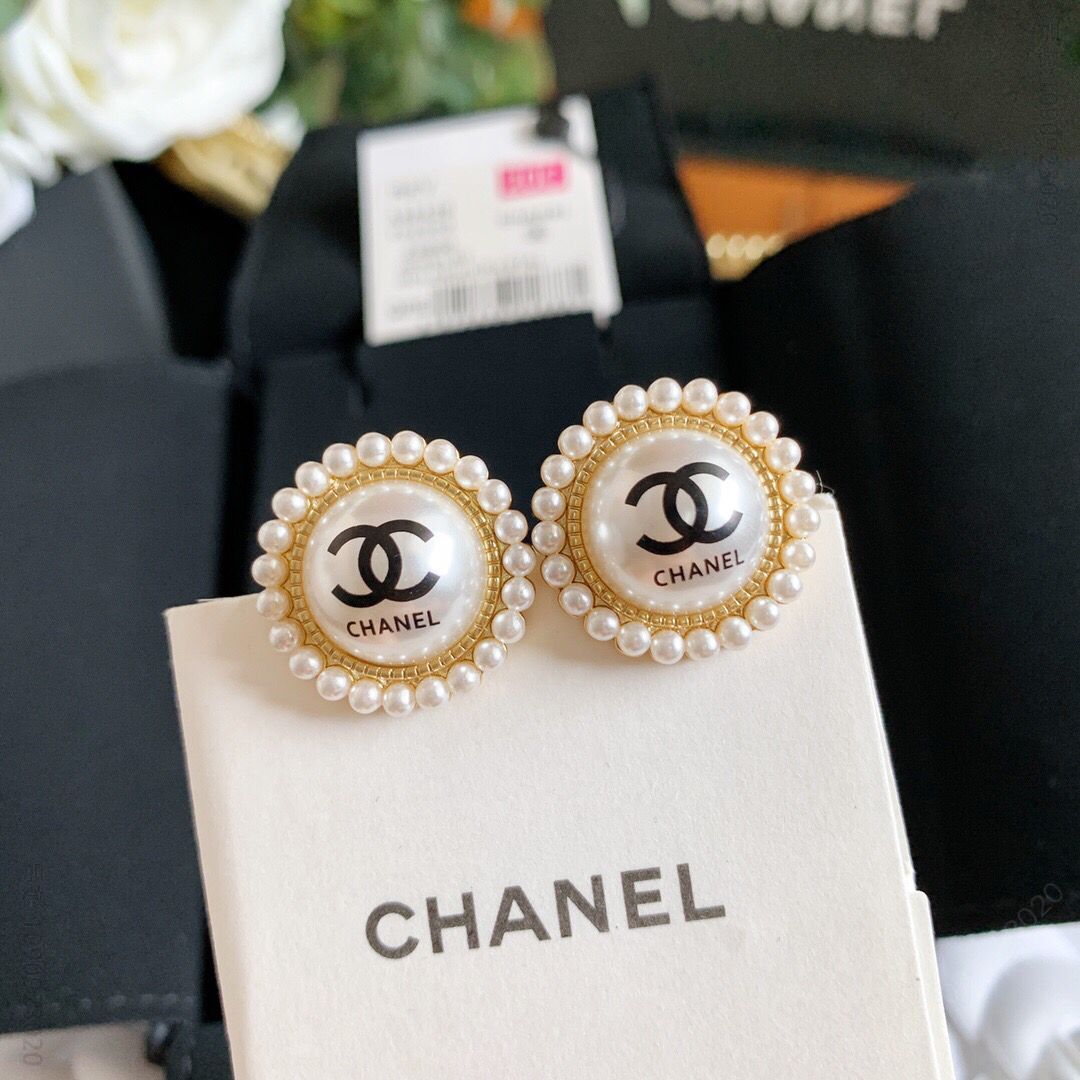 新款 CHANEL香奈儿双c珍珠耳钉耳环