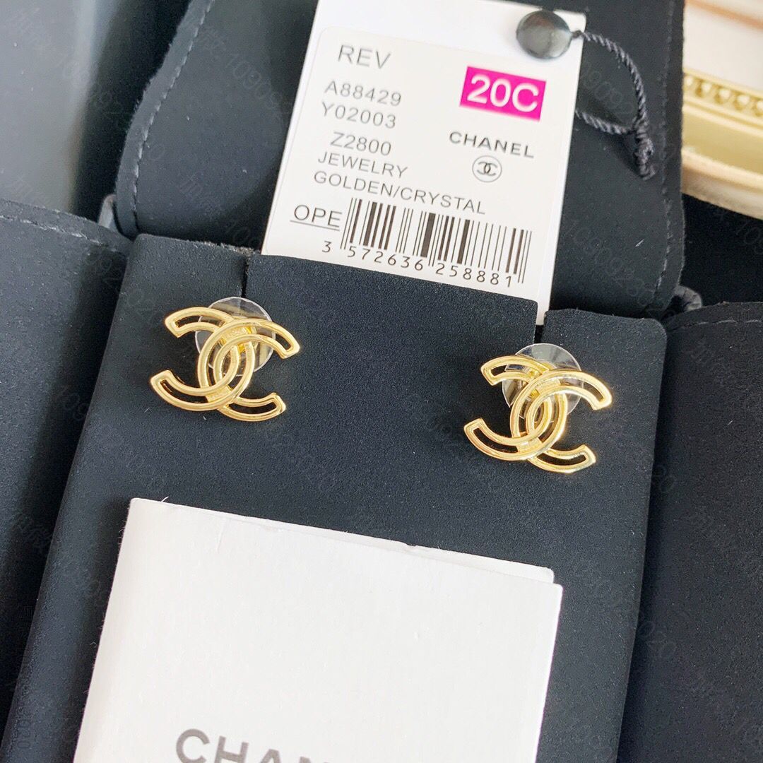 20新款CHANEL香奈儿双c耳钉耳环
