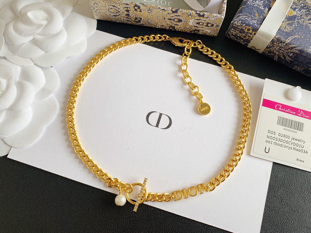 新款迪奥珍珠Dior字母项链