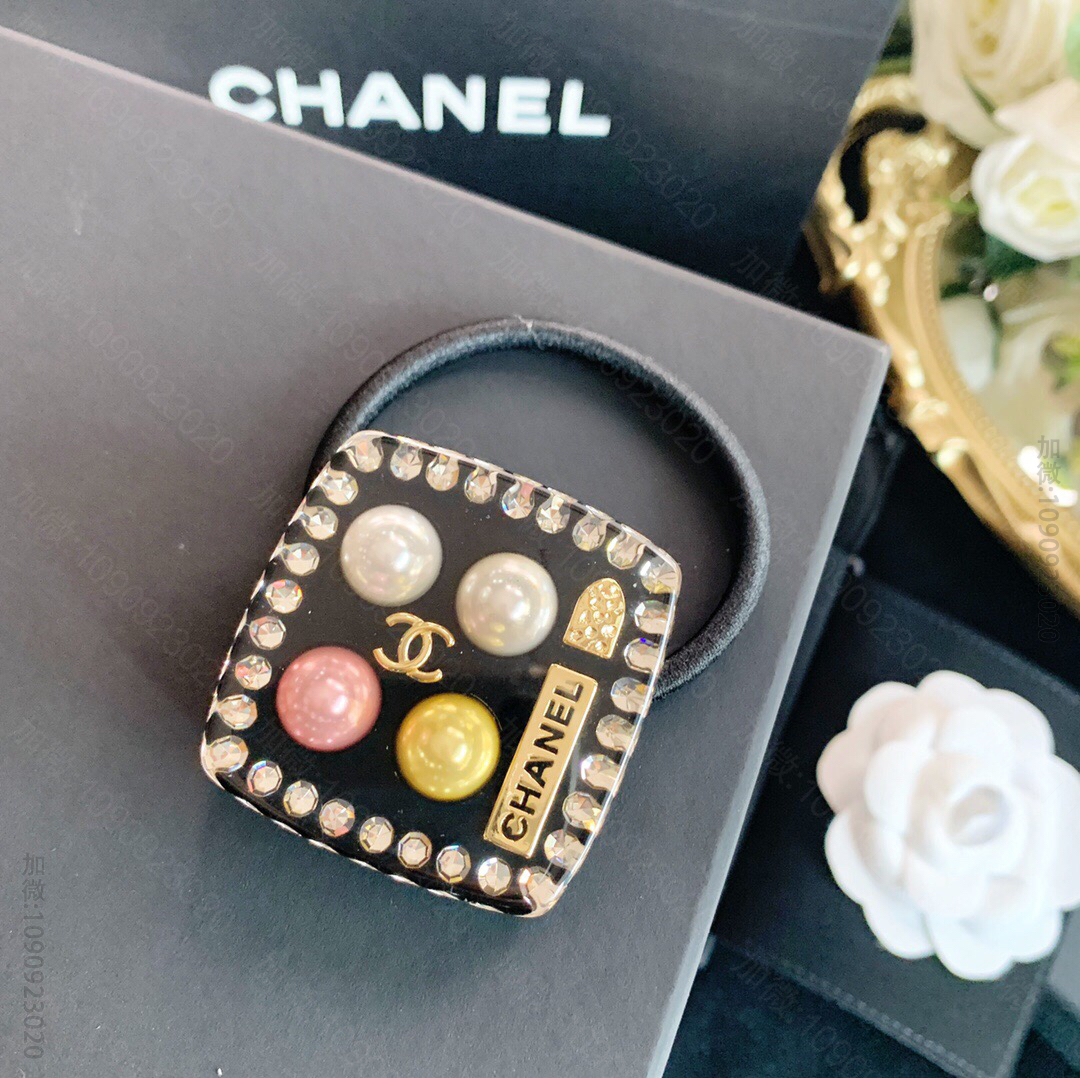 新款 CHANEL香奈儿方形珍珠发绳