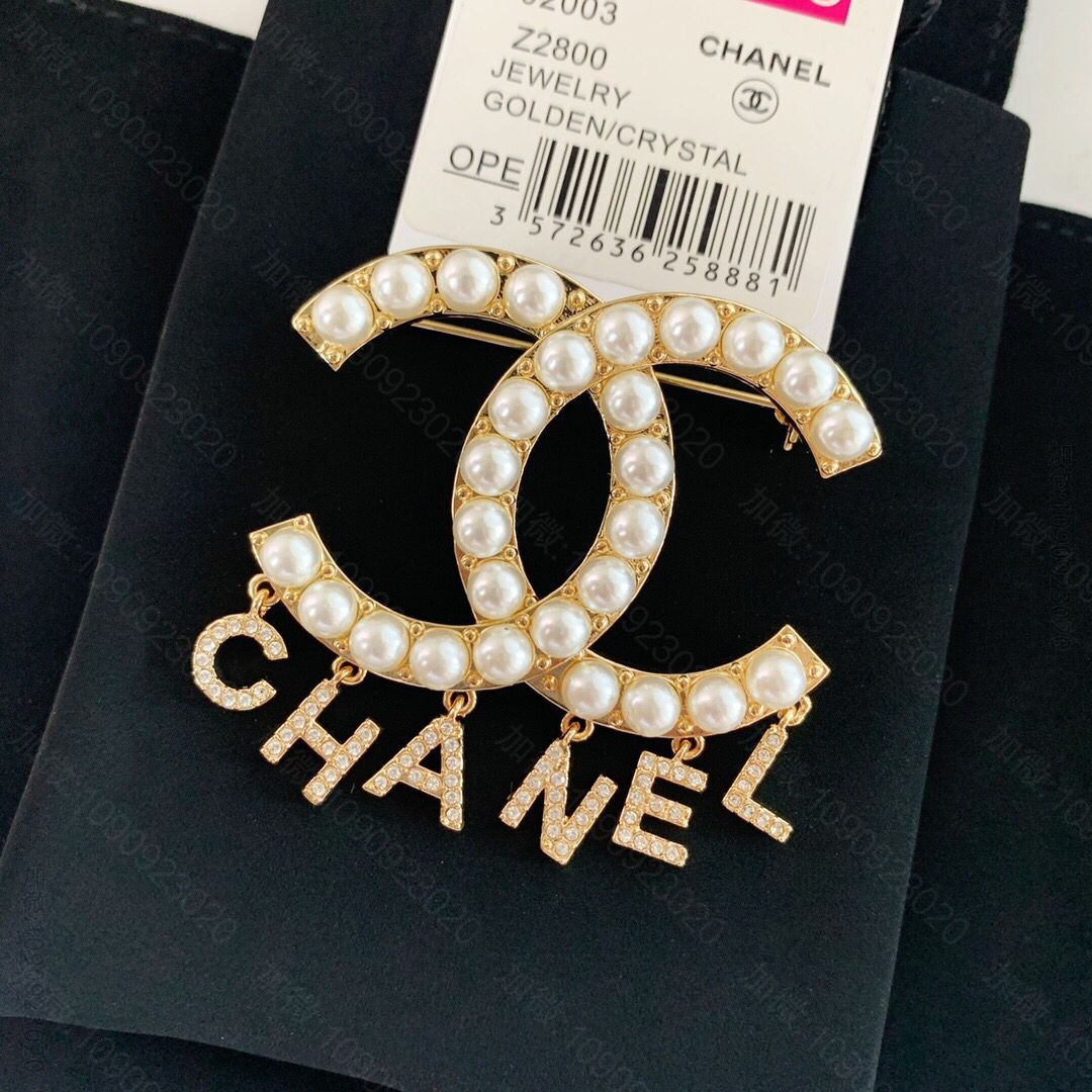 新款 CHANEL香奈儿双c珍珠流苏胸针