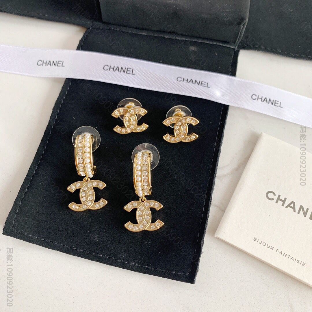 20新款CHANEL香奈儿双c耳钉耳环