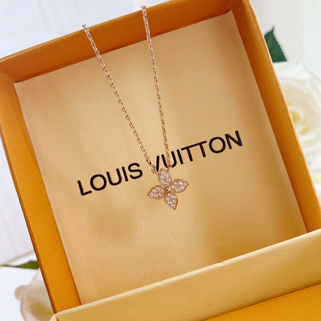 Louis Vuitton 路易威登 lv满钻四叶草项链
