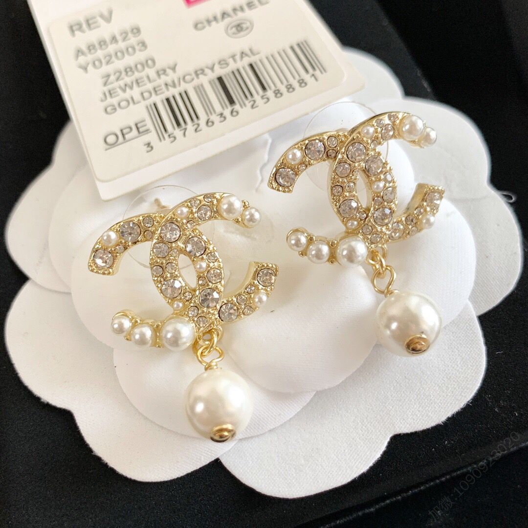 20新款CHANEL香奈儿双c珍珠耳钉耳环
