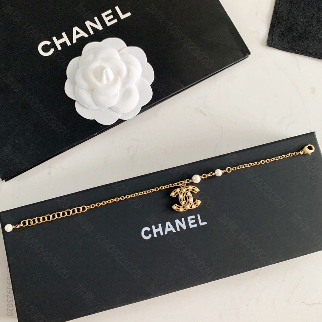新款 CHANEL香奈儿双c珍珠手链
