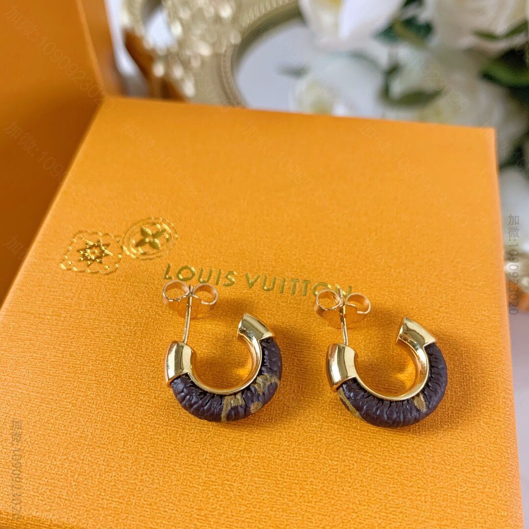 M17369_LV耳环 Louis Vuitton 路易威登 lv老花皮绳耳钉耳环 LV饰品