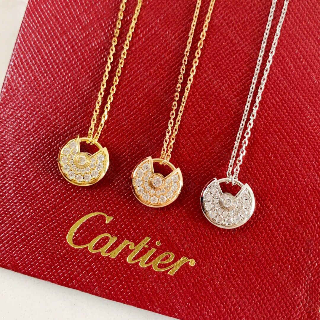 高仿卡地亚女士项链 CARTIER卡地亚满钻护身符项链 高仿卡地亚项链网站 