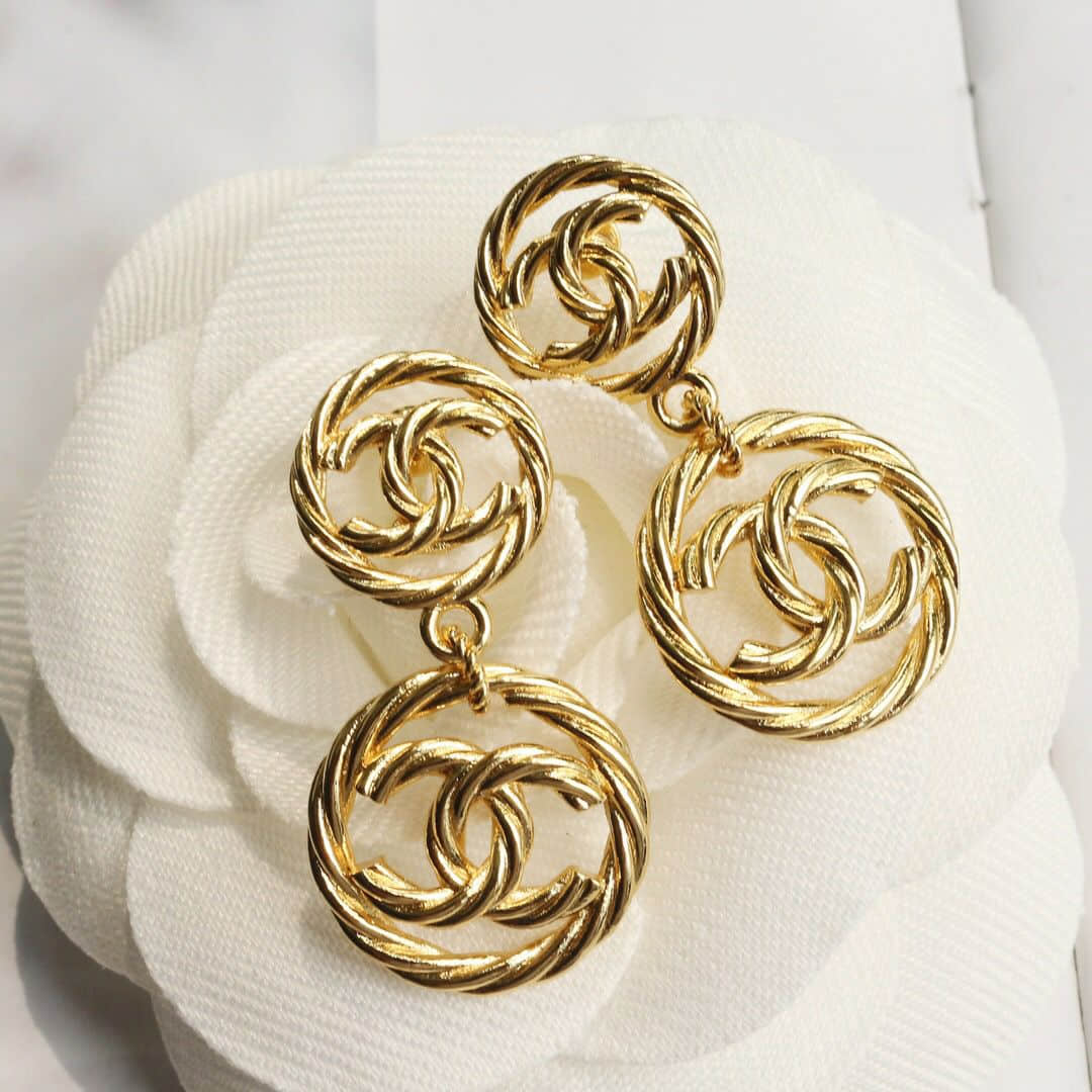 CHANEL香奈儿 专柜一致黄铜材质 18款金色双c耳钉耳环