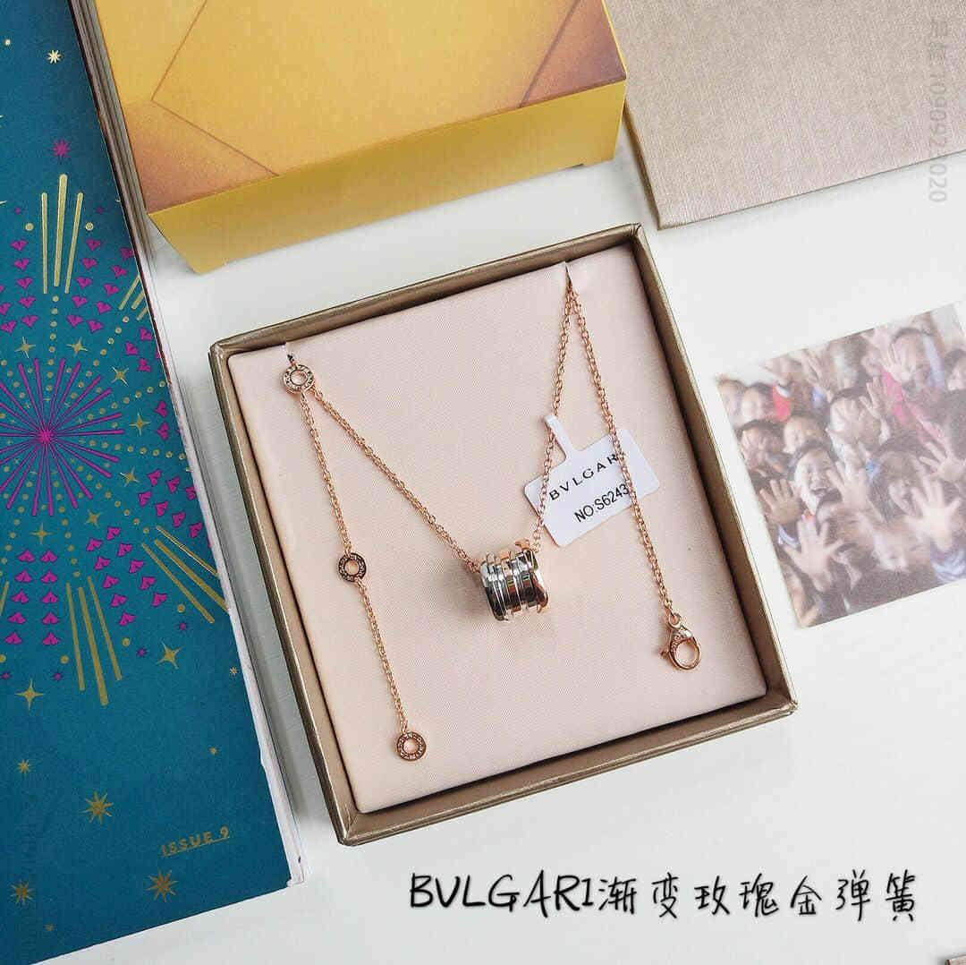 宝格丽BVLGARI 玫瑰金链色 亚金材质 电镀k金层 渐变弹簧项链