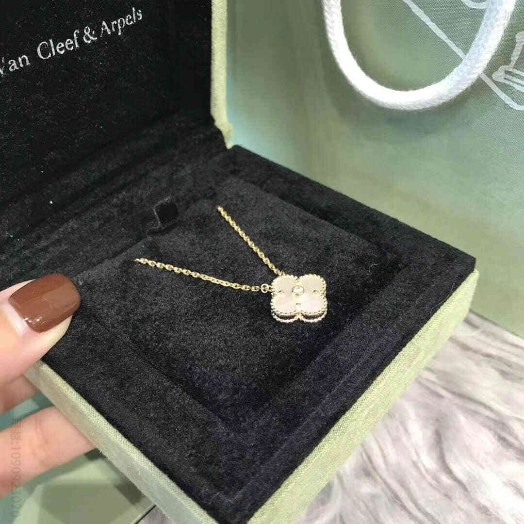 Van Cleef &Arpels 精选德国进口925纯银材质 梵克雅宝四叶草项链