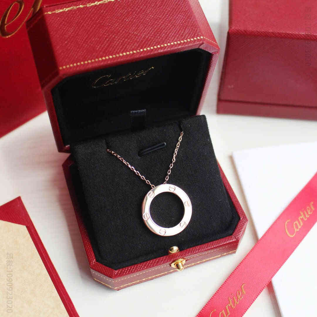 CARTIER (卡地亚Cartier ) LOVE系列大饼圆形项链