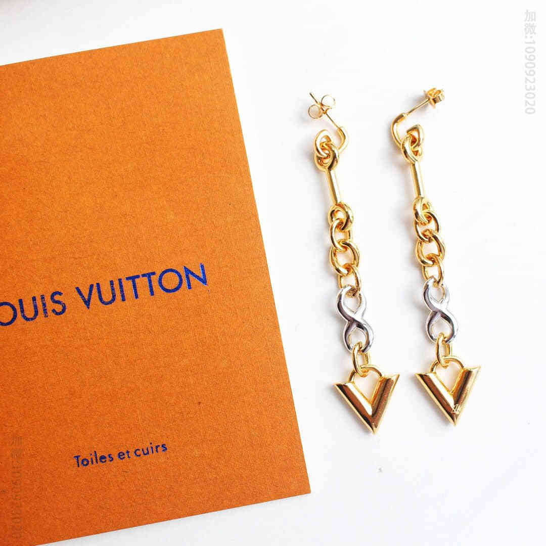 Louis Vuitton 路易威登 专柜一致黄铜材质 LV耳环耳钉