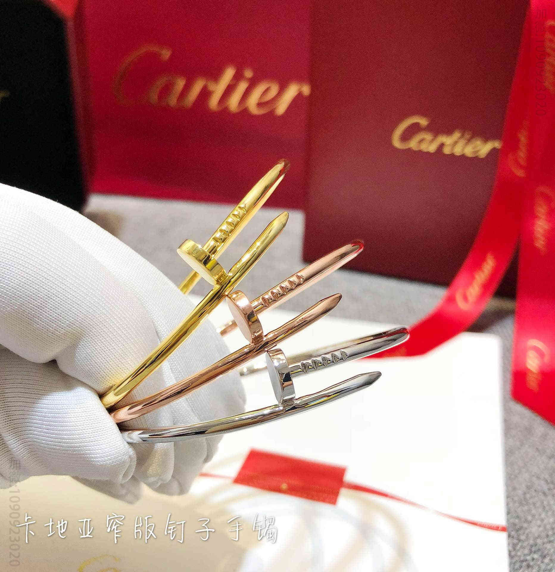 (卡地亚Cartier ) 18款LOVE系列窄版钉子手镯