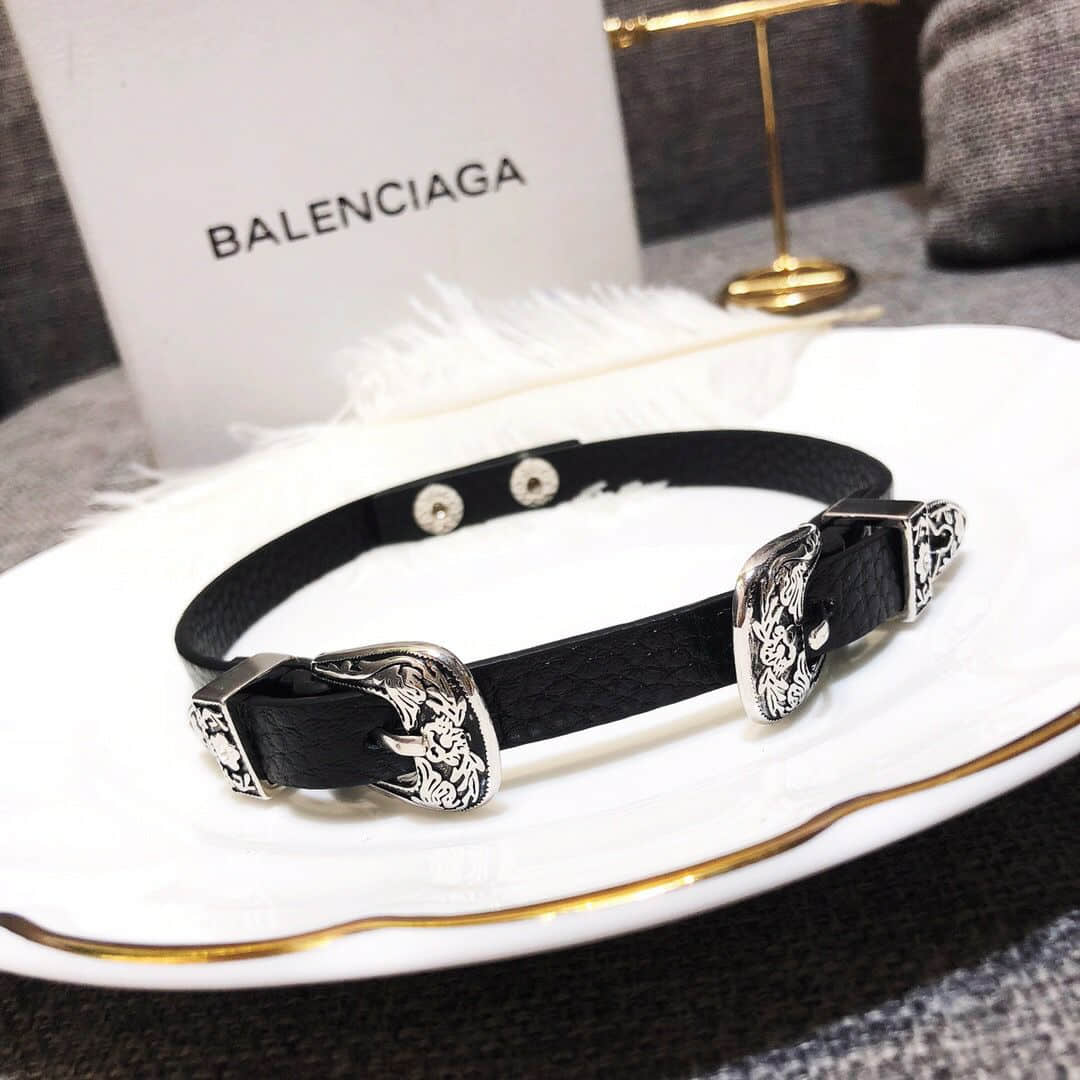 新品 巴黎世家 Balenciaga 黑皮绳项链项圈（可做手环）