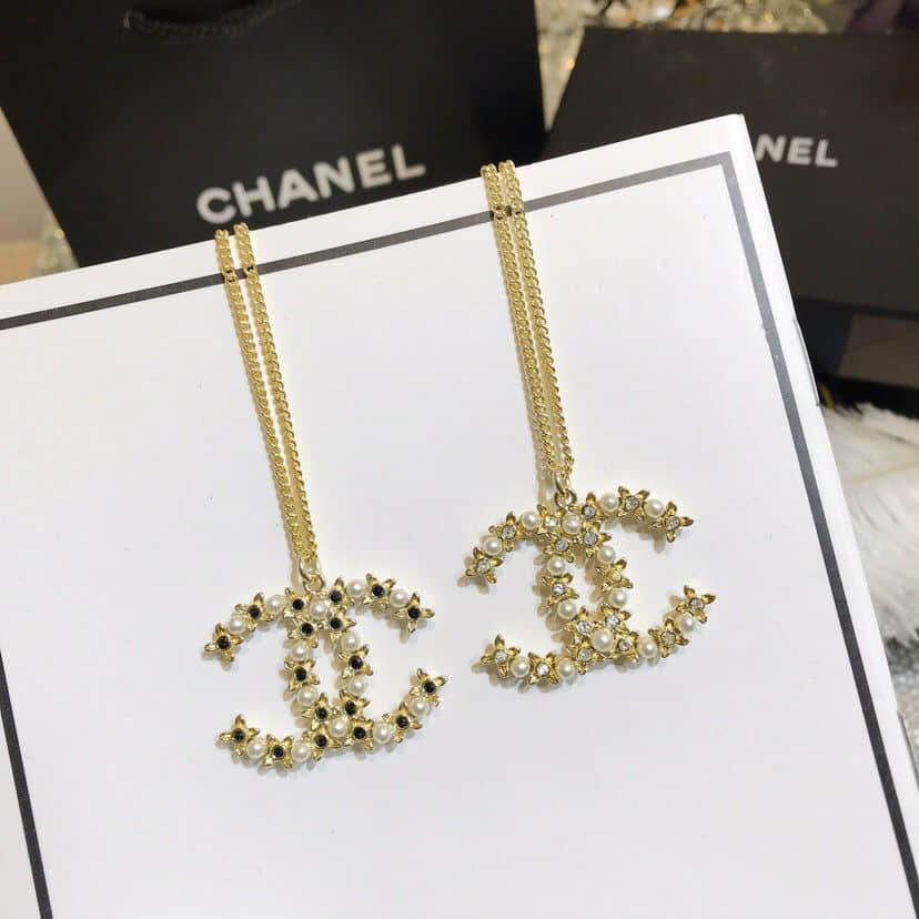 CHANEL香奈儿 专柜一致黄铜材质 18款双c珍珠项链