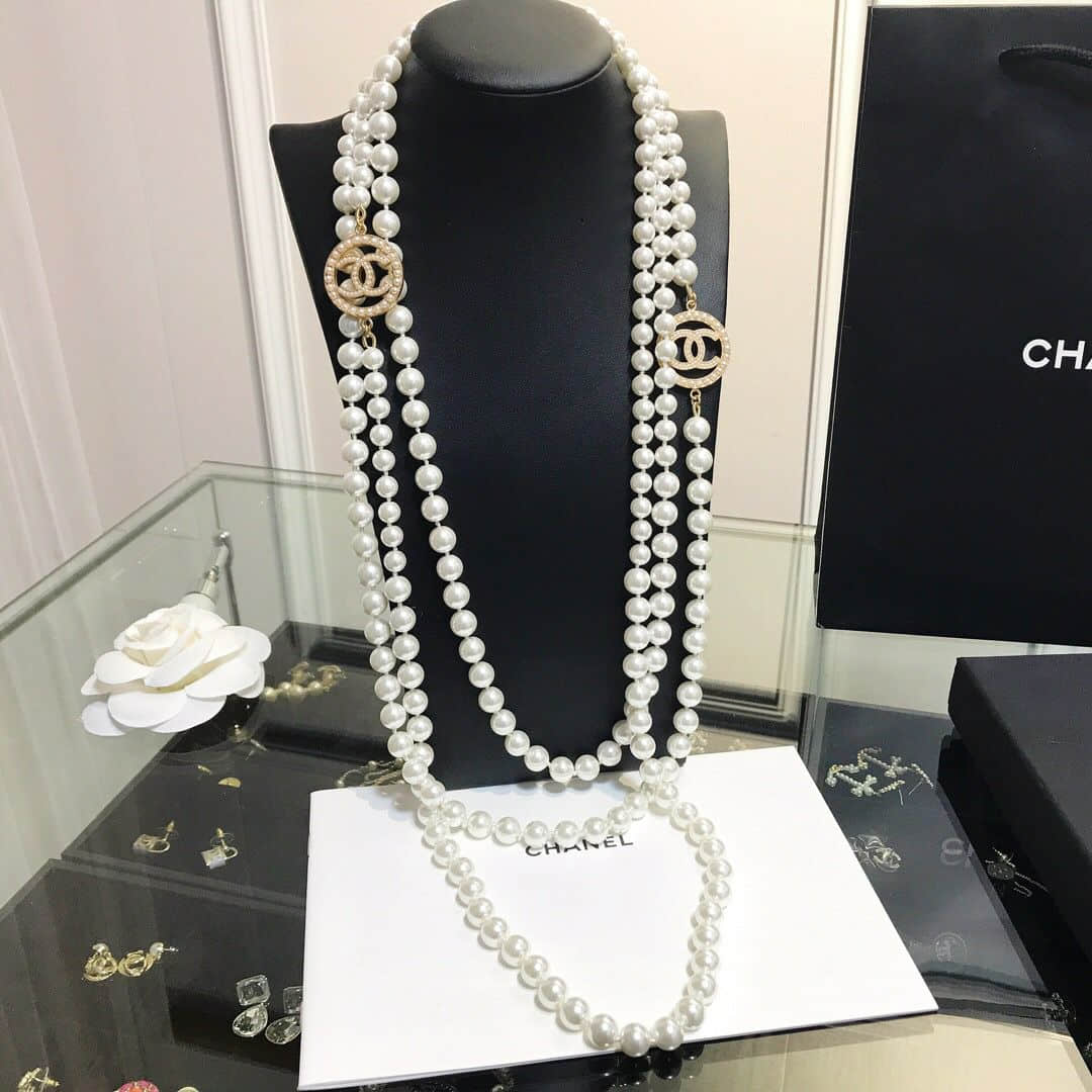 18新款Chanel 香奈儿三层珍珠毛衣链项链