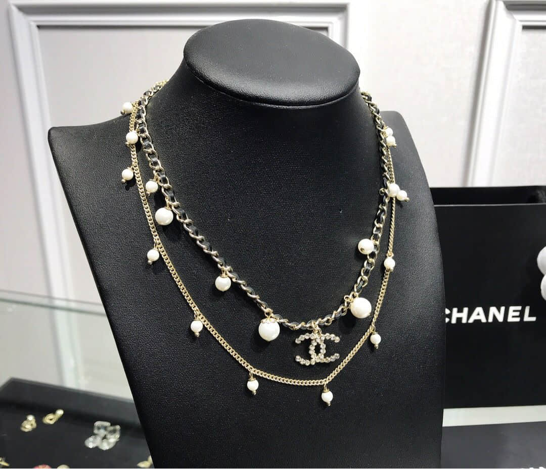 18新款Chanel 香奈儿麦穗双c黑皮绳项链