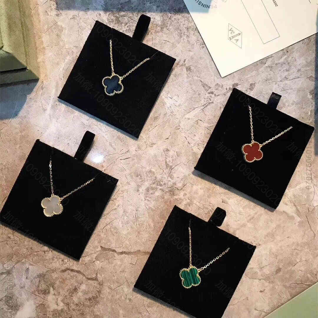Van Cleef &Arpels 梵克雅宝四叶草项链