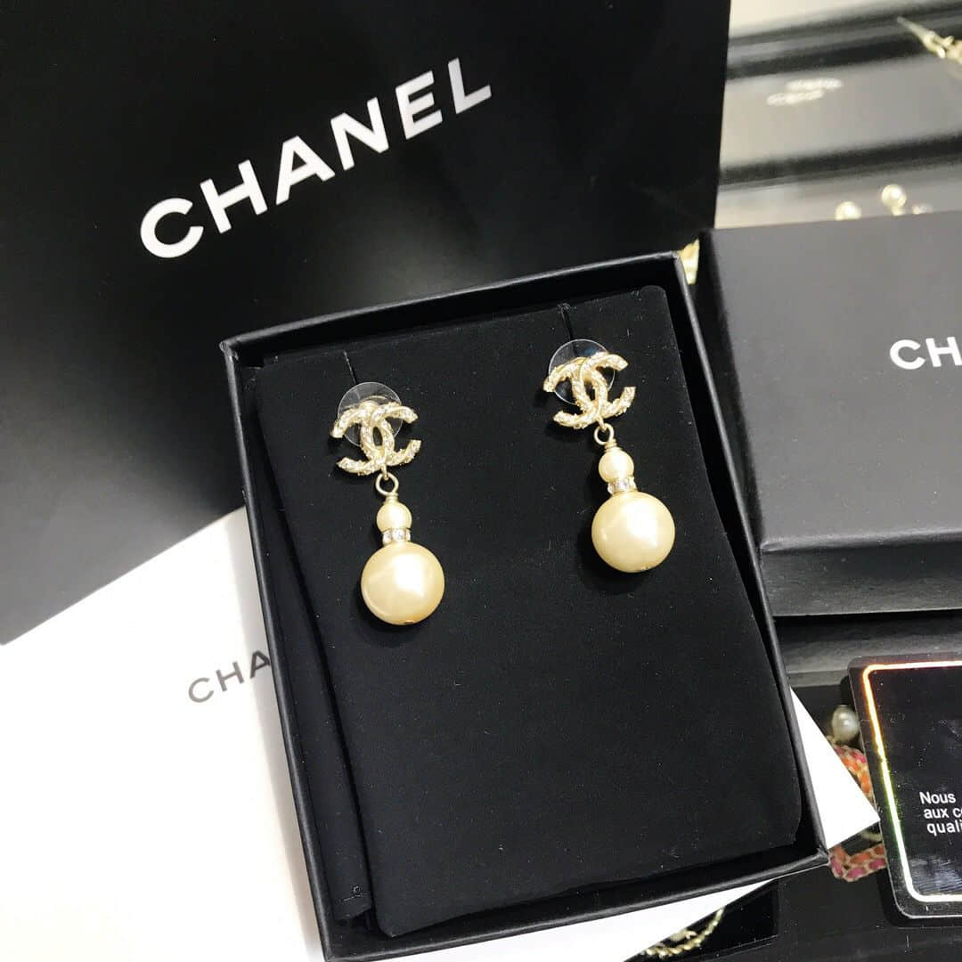 CHANEL香奈儿 专柜一致黄铜材质双c珍珠耳钉耳环