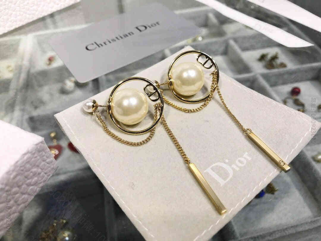 DIOR迪奥星星CD大小珍珠耳钉耳环
