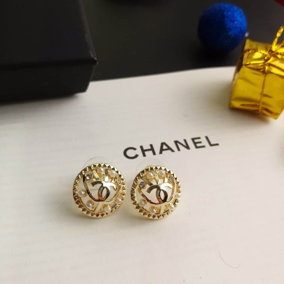 CHANEL香奈儿 专柜一致黄铜材质镂空双c珍珠耳钉耳环